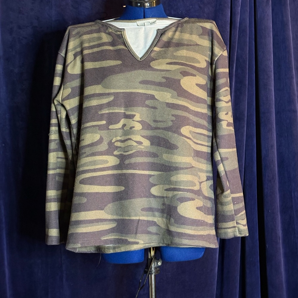 Luukse Camouflage Long Sleeve Top